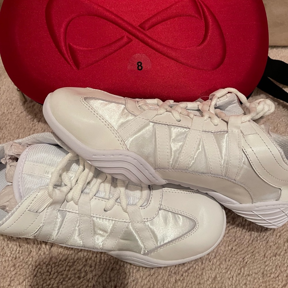 Nfinity Evolution Cheer Shoes